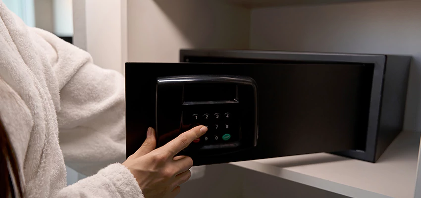 Safe Unlocking Service Company in Merced, California